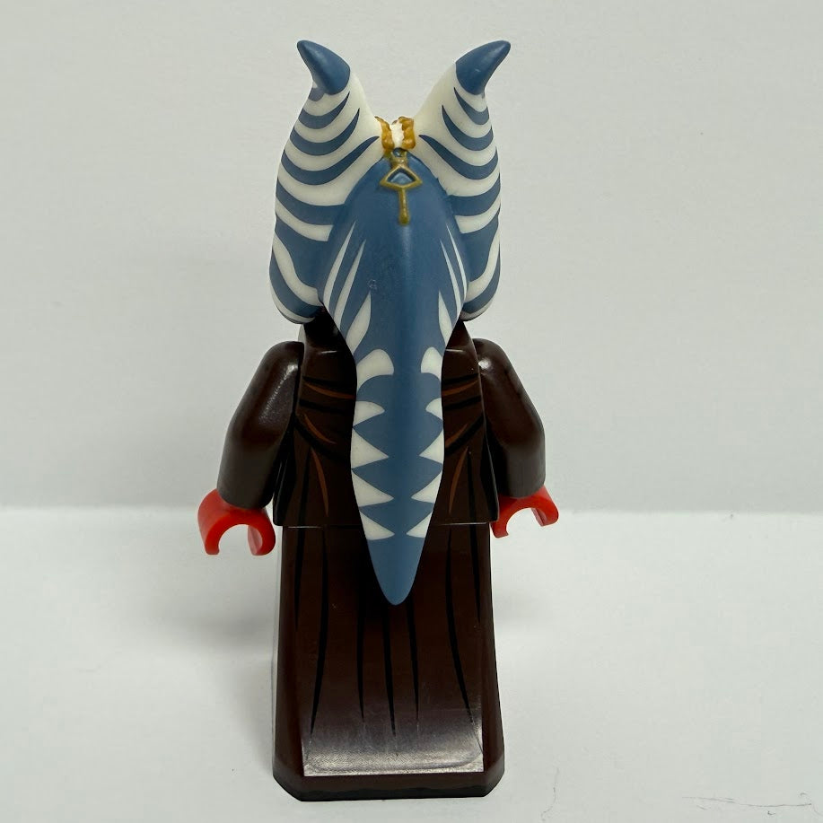 Baggles x LCM Motherly Knight (Shaak Ti)