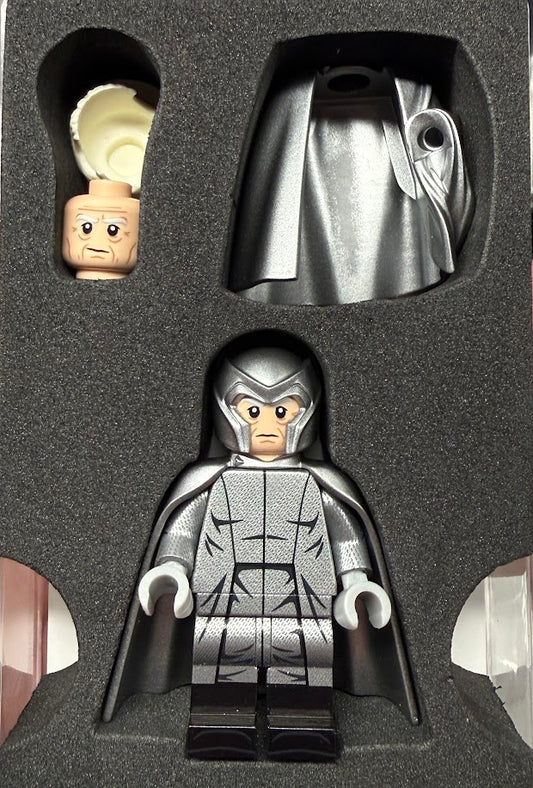 Hera Brick Magneto (X-Men The Last Stand) - Silver Variant