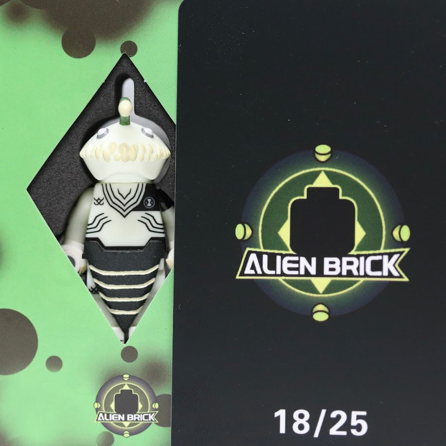 Alien Brick Ripjaws (Ben 10) Glow in the Dark