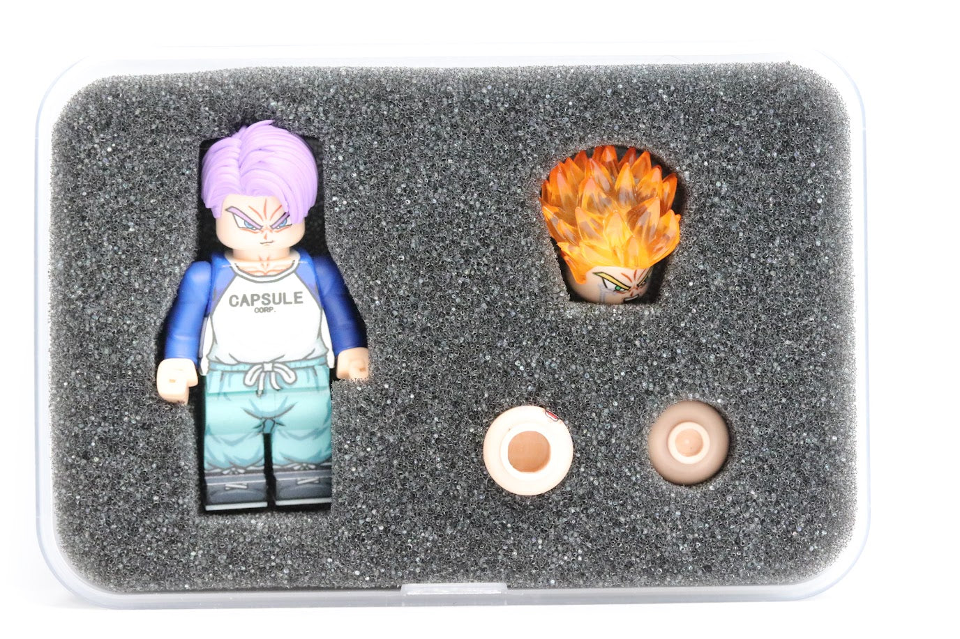 Sakura Brick Young Trunks (Dragonball Z)