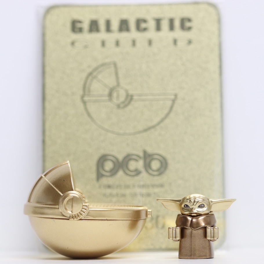 PCB The Child (Grogu aka Baby Yoda) - Limited Edition Gold Series