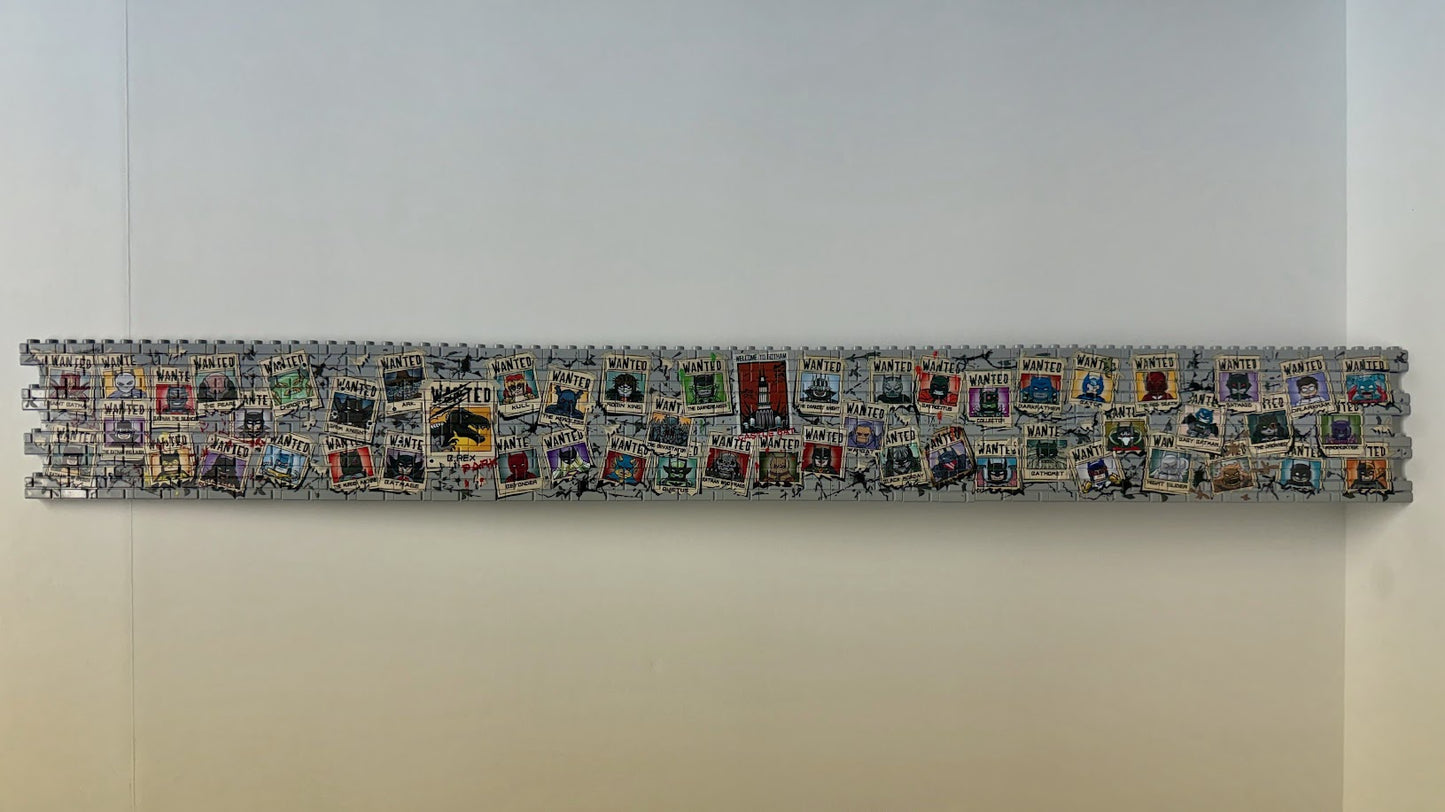 Hades DC Brick DC Universe "Wanted" Graffiti Wall (55cm)
