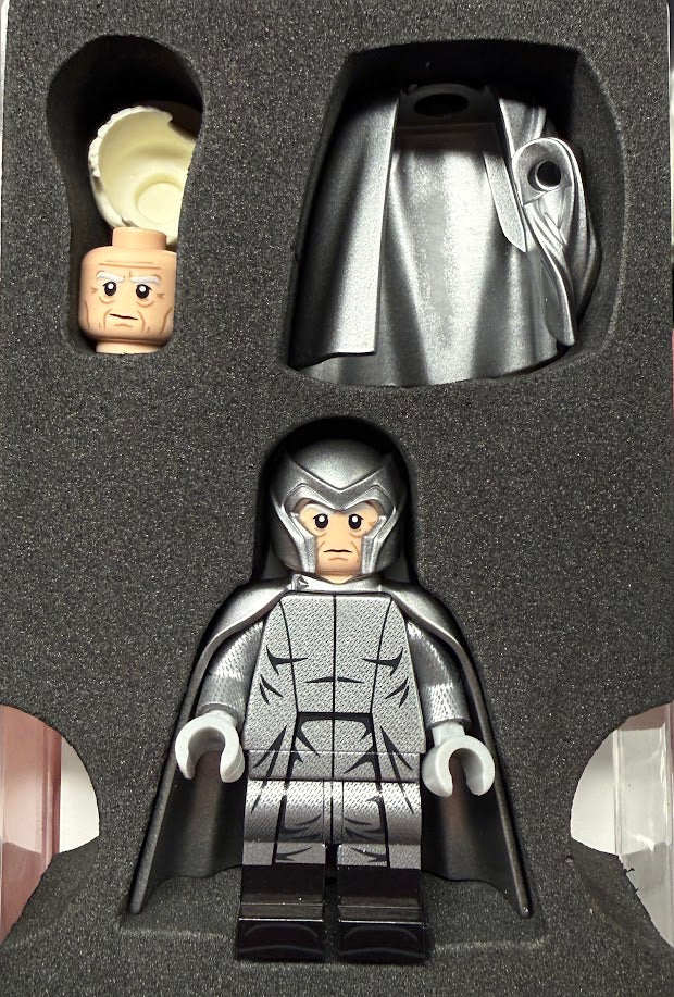 Hera Brick Magneto (X-Men The Last Stand) - Silver Variant