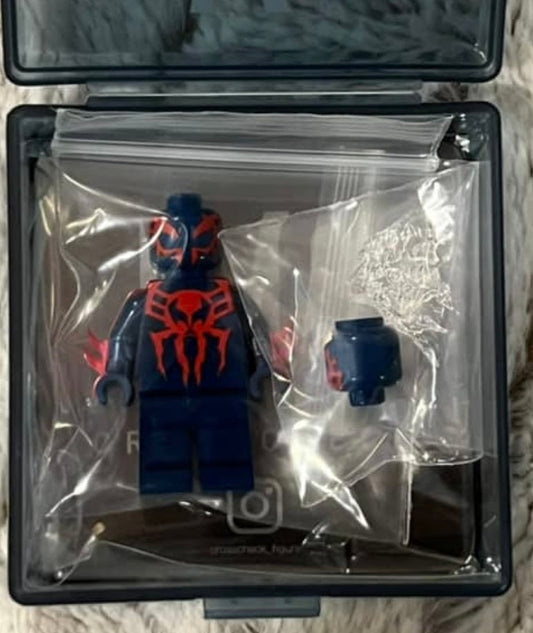 Crosscheck Spider-Man 2099 (Lego Style)