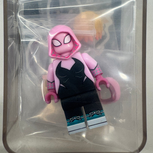 Jaka Spider-Gwen (Pink Variant)