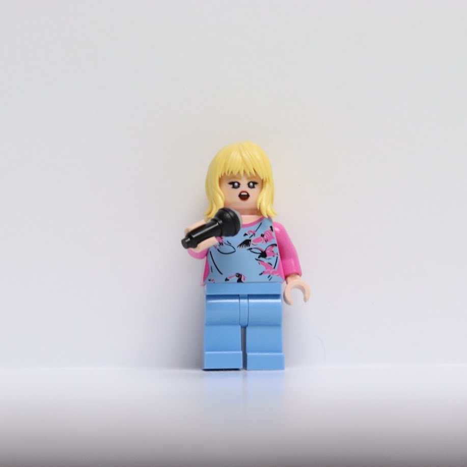 miniBigs Taylor Swift (Pink Variant) Custom Hair