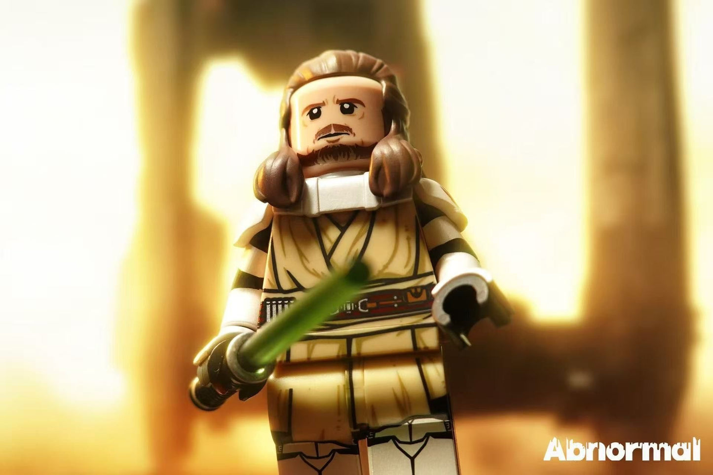 Abnormal Qui-Gon Jinn (Clone Wars Armor - White Variant)